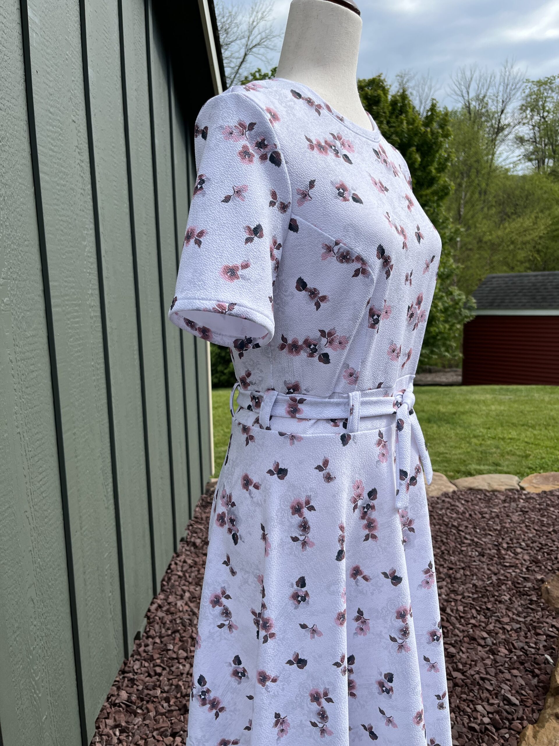 The "Sparrow Dress" in Salmon - Image 4